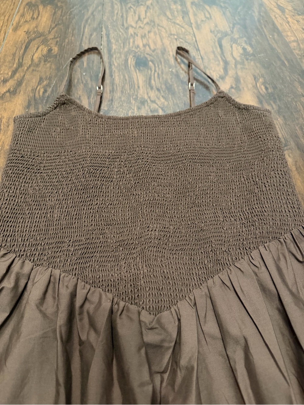 Abercrombie & Fitch Sydney Smocked Dipped-Waist Midi Dress - Brown - Picture 3 of 8